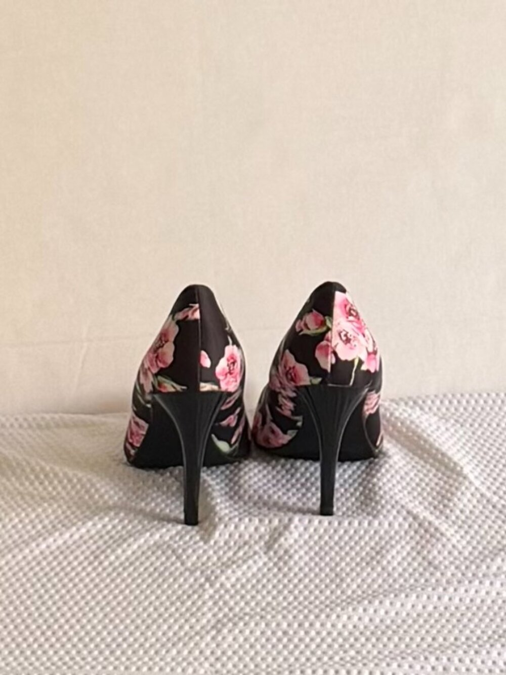 a.n.a. (A New Approach) Floral-Print Pumps Stilletto Heels - Picture 3 of 11